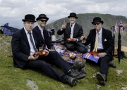 Bankers on Snowdon by Terry Onlsow